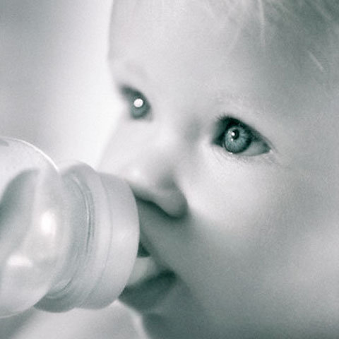 Молочные смеси для ребенка